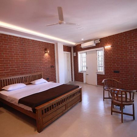 Wanders In Travel Company Ξενοδοχείο Madikeri Εξωτερικό φωτογραφία