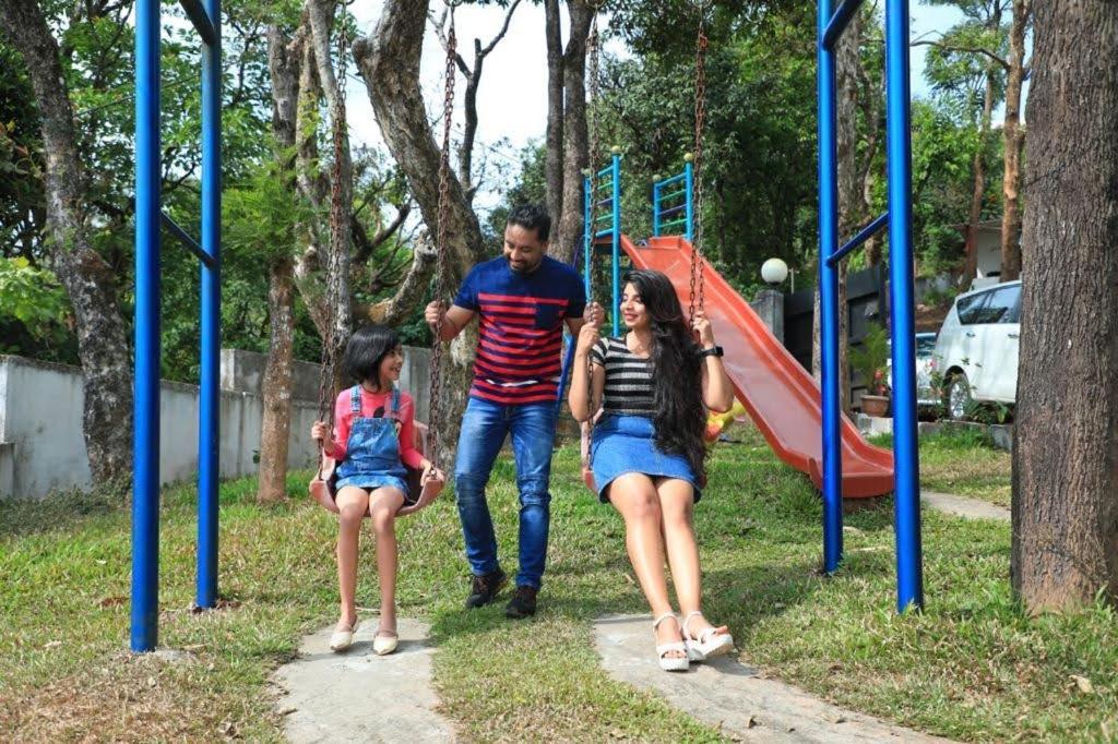 Wanders In Travel Company Ξενοδοχείο Madikeri Εξωτερικό φωτογραφία