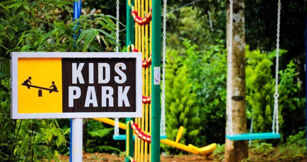 Wanders In Travel Company Ξενοδοχείο Madikeri Εξωτερικό φωτογραφία