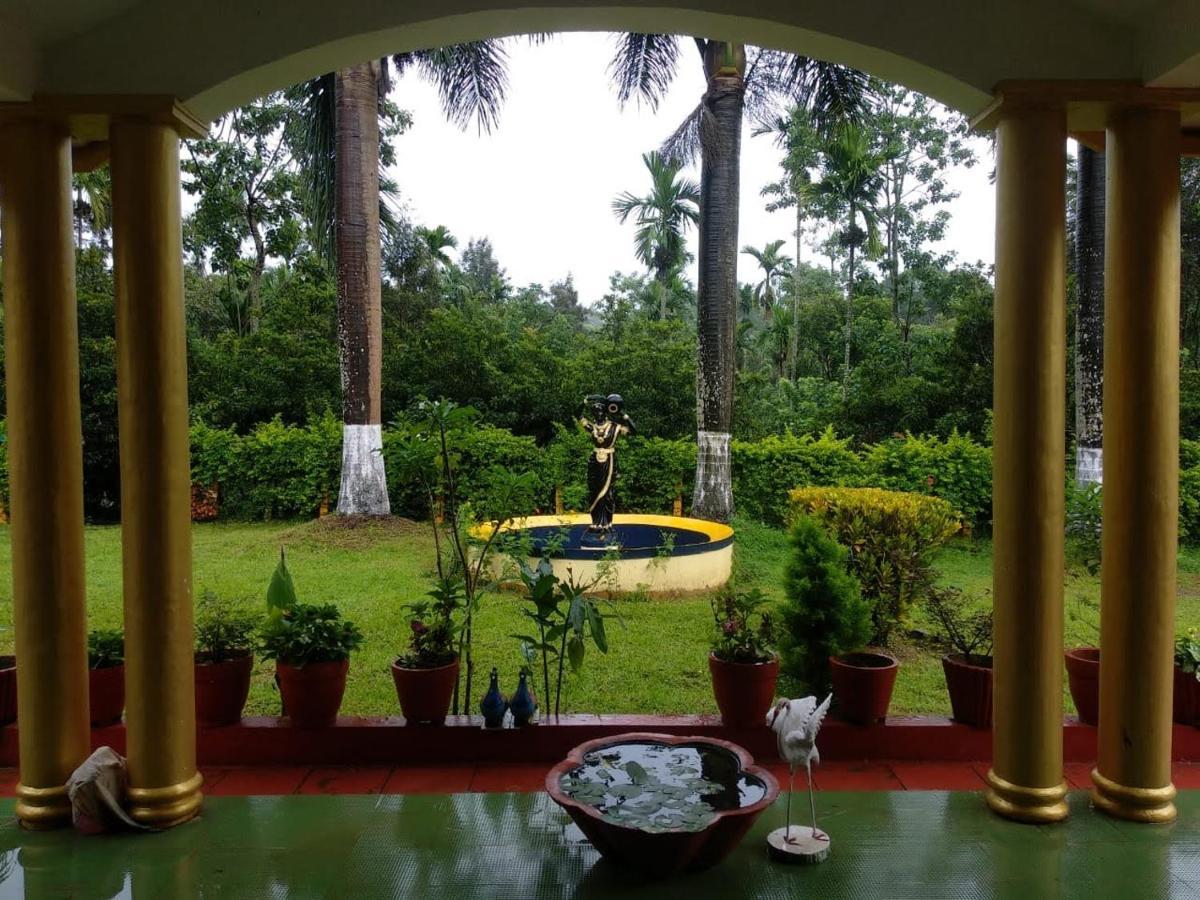 Wanders In Travel Company Ξενοδοχείο Madikeri Εξωτερικό φωτογραφία