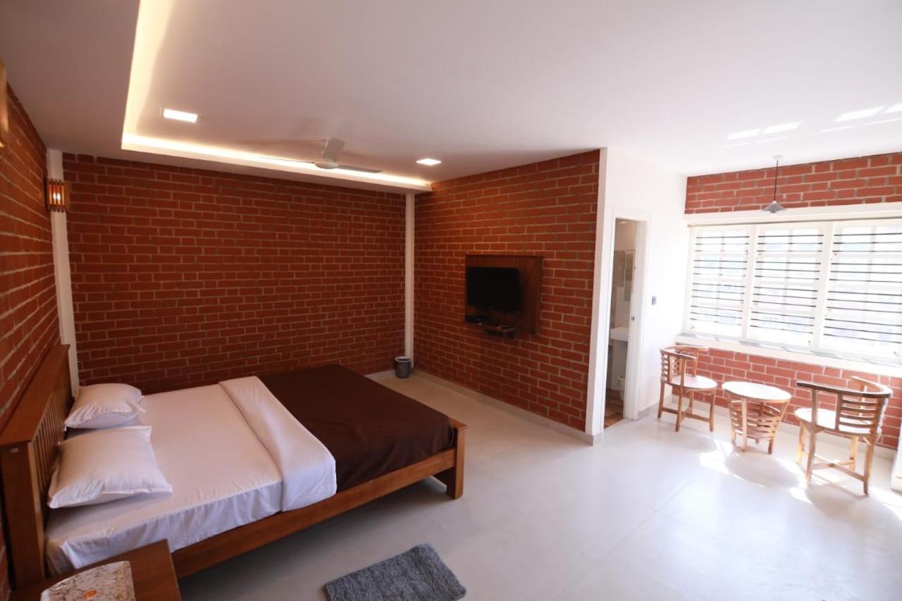Wanders In Travel Company Ξενοδοχείο Madikeri Εξωτερικό φωτογραφία