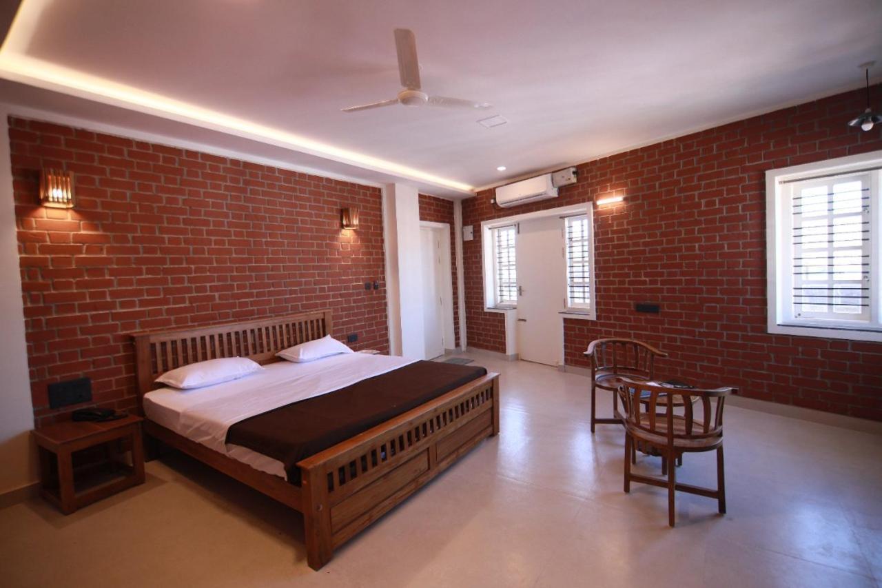 Wanders In Travel Company Ξενοδοχείο Madikeri Εξωτερικό φωτογραφία