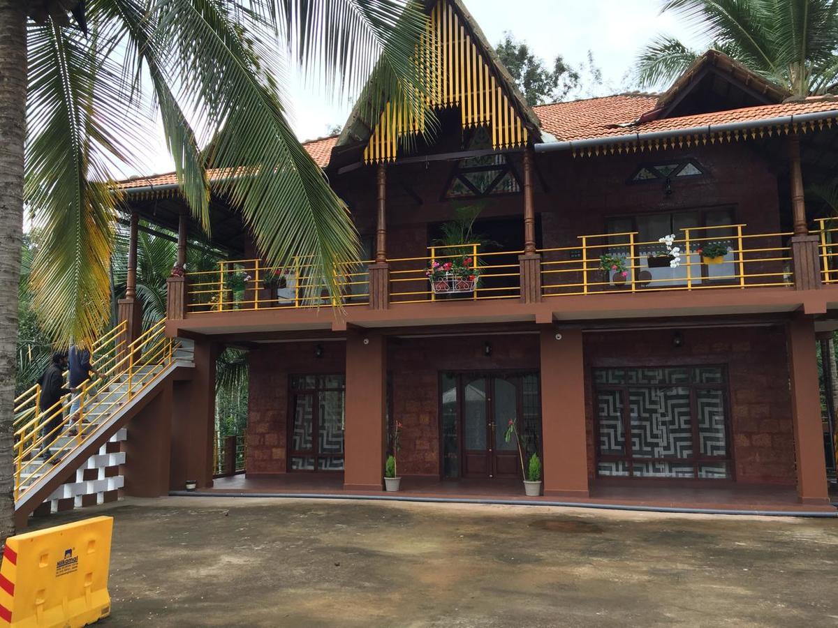 Wanders In Travel Company Ξενοδοχείο Madikeri Εξωτερικό φωτογραφία