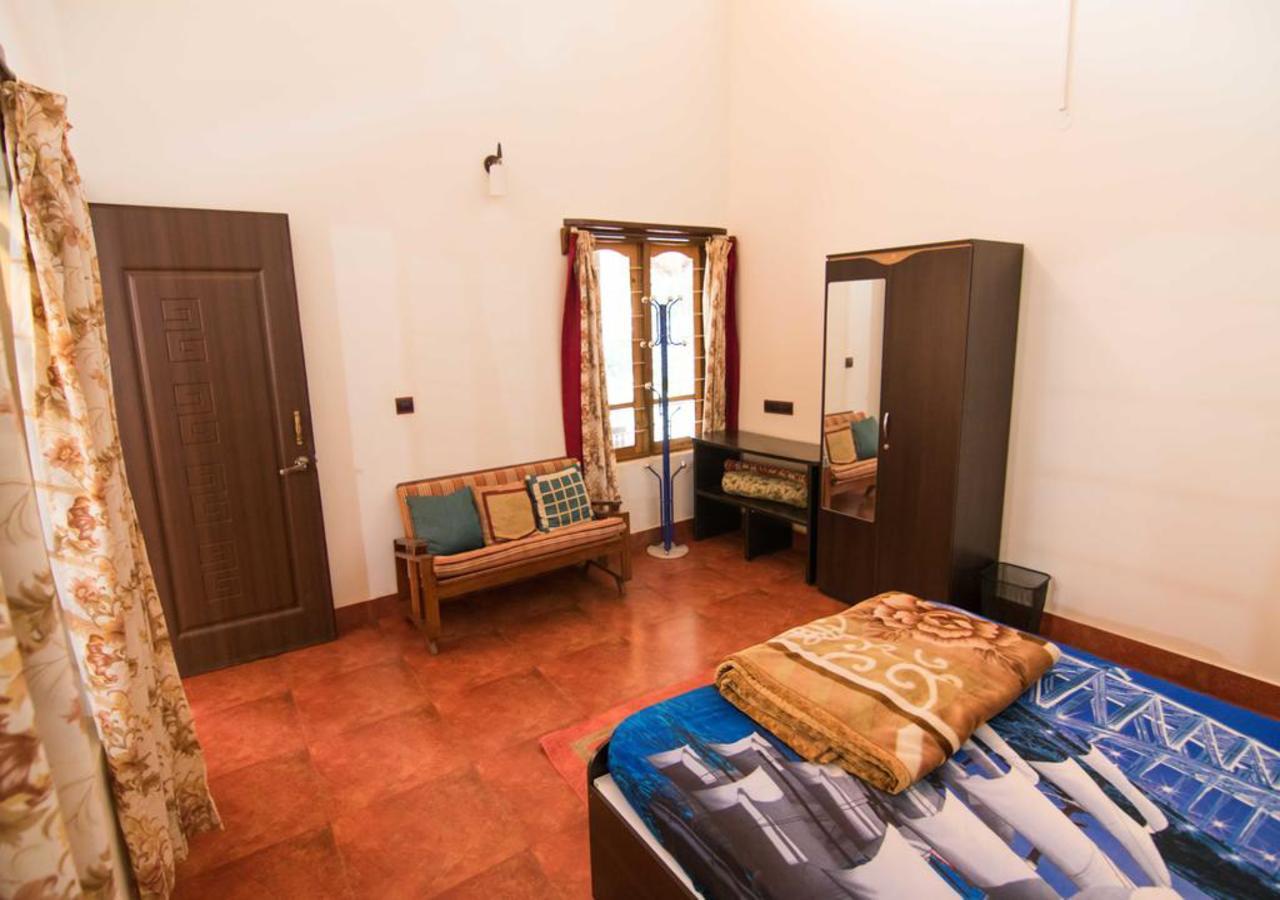 Wanders In Travel Company Ξενοδοχείο Madikeri Εξωτερικό φωτογραφία