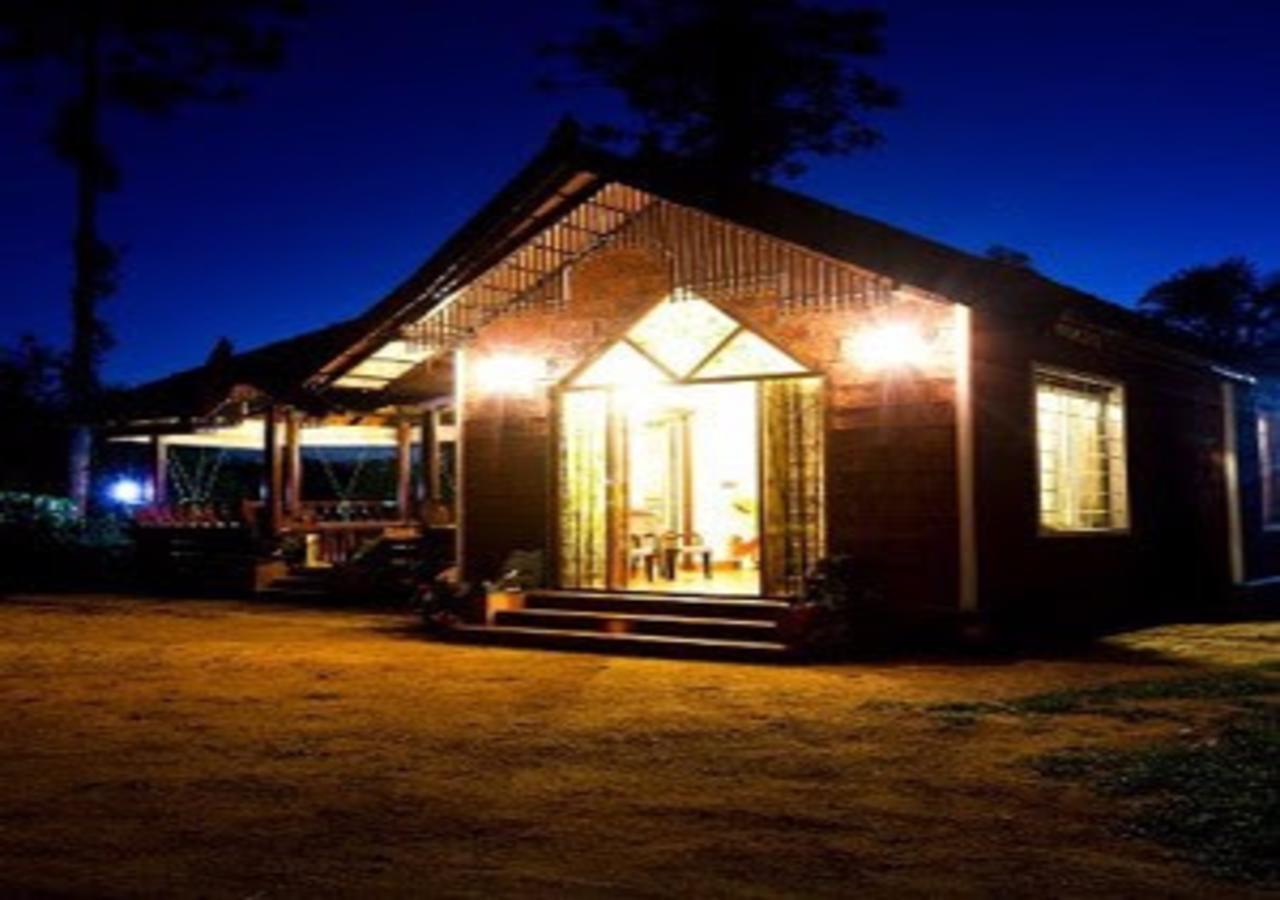 Wanders In Travel Company Ξενοδοχείο Madikeri Εξωτερικό φωτογραφία