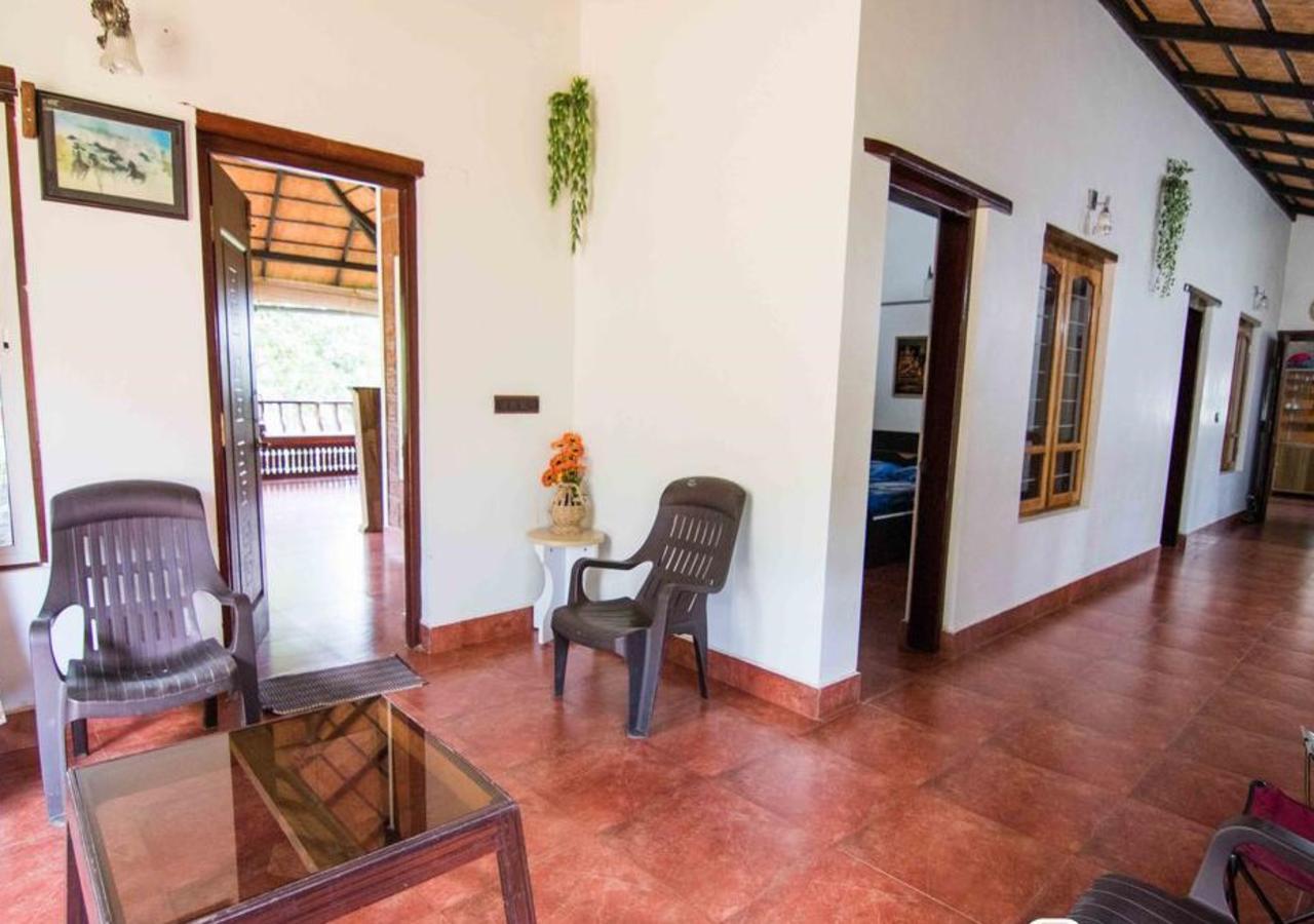 Wanders In Travel Company Ξενοδοχείο Madikeri Εξωτερικό φωτογραφία